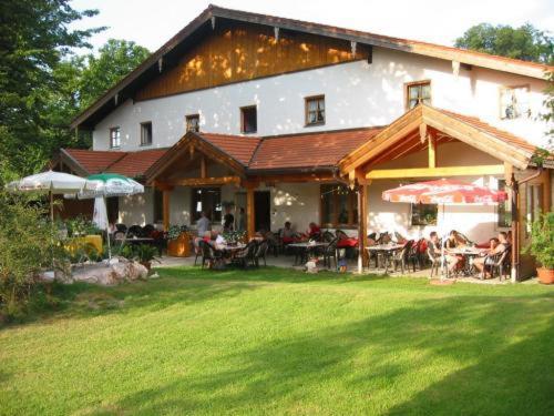 Gasthof Zum Ott Staudach-Egerndach Екстер'єр фото
